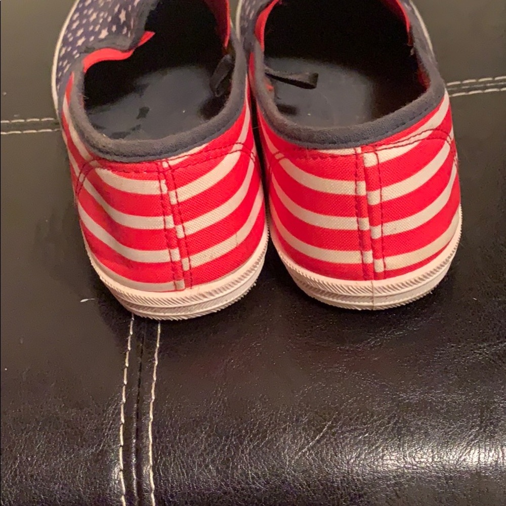 Shoes - Picture 3 of 5